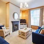 Holiday home Host & - Dalton House *