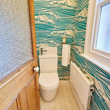 Host & - Dalton House *